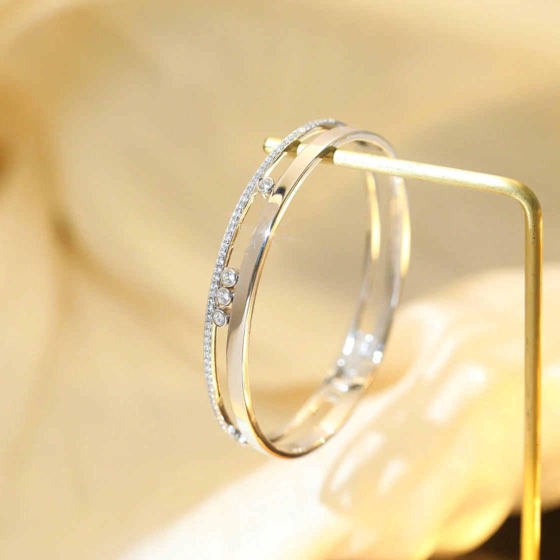 [Spark]Move Romane Diamond Bangle Bracelet