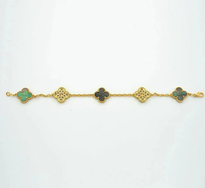 [Spark] CLOVER 5 MOTIF GRAY MOP BRACELET COLLECTION
